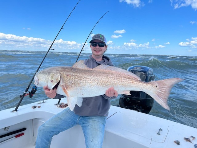Huge Bull Redfish Fishing Trip