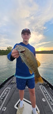 Fishing in Ridgedale, Missouri