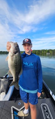 Fishing in Ridgedale, Missouri