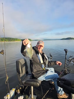 Fishing in Harrison, Tennessee
