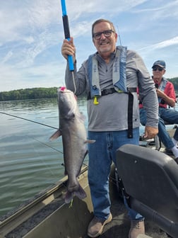 Fishing in Harrison, Tennessee