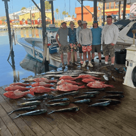 Blue Water Adventure 33 FT: Texas Deep Sea Fishing Charters
