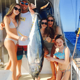 Yellowfin Tuna Fishing in Playa Herradura, Costa Rica