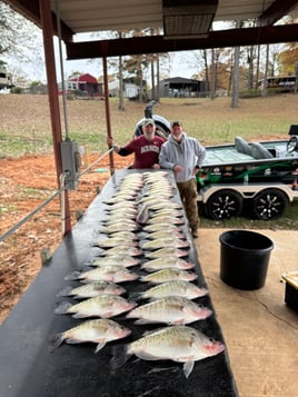 Slabbin’ out on big Millwood Crappie