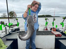 4-6 Hour Weekday Catfish Fishing Trip