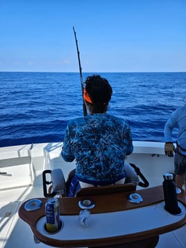 Reel Escapes A'u Nui 40' Cabo