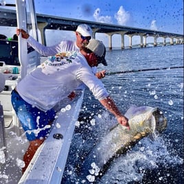 2 hr family shark fishing 