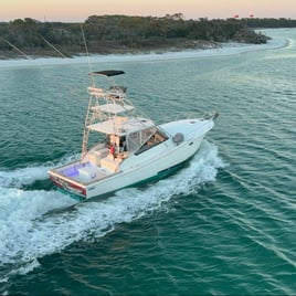 Offshore Canyon & Rig - 40' Topaz