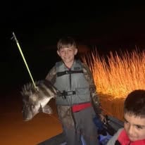 4 Hour Bowfishing Trip at Night