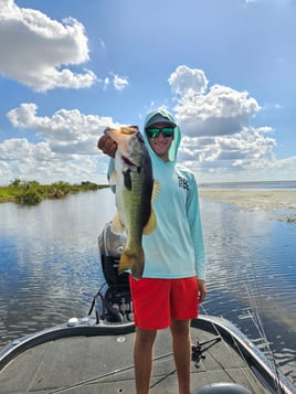 Trophy Bass Trips – Headwaters