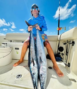 Profesional fishing & beach 