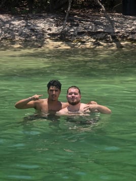 Island Vibes and City Sights 