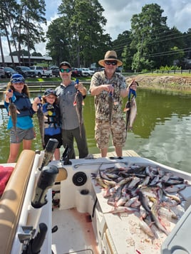 4 hr AM Fishing Trip on Lake Conroe