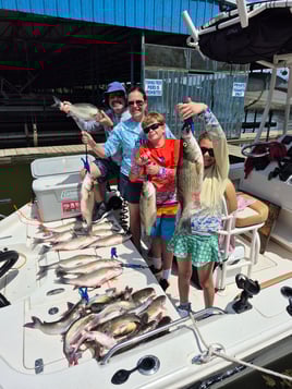 4 hr AM Fishing Trip on Lake Conroe