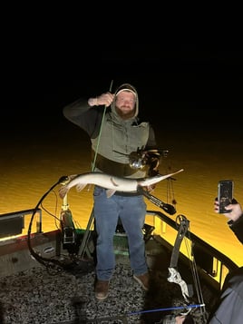 4-6 Hour Trip – Bowfishing