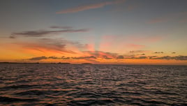 Sunset Cruise - 25' Hydrasports 
