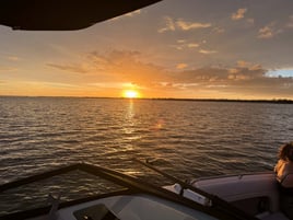 3 Hr – Dolphin & Sunset Cruise
