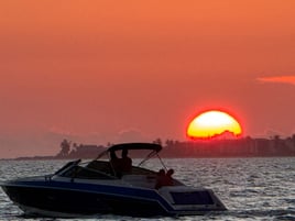 3 Hr – Dolphin & Sunset Cruise