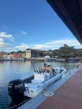 3/4 Fishing Offshore 