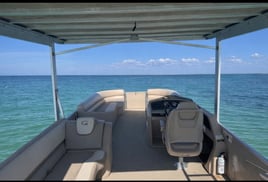 Pontoon With Slide