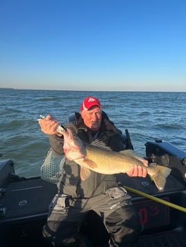 Trophy Walleye 2 Person