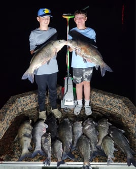 Bowfishing On Lake Of The Ozarks 