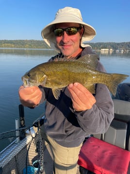 Isaacs Guiding Servive