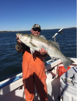  Sport Fishing