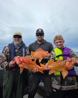 8 Hour Trip – Rockfishing