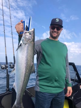 6-Hour Lake Michigan Salmon Fishing