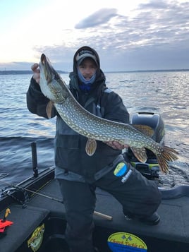 6-Hour Lake Michigan Pike Fishing