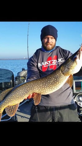 6-Hour Lake Michigan Pike Fishing