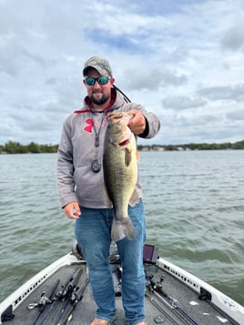 Massachusetts Guided Bass Trips