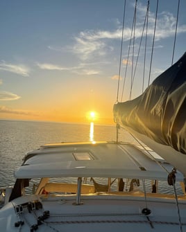 Sunsets / Dinner Cruises