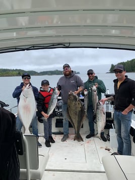 4-8 Hour Trip - 26' Pursuit