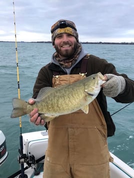 Bass And Walleye Jigging Trip