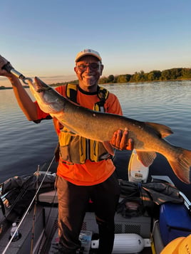4 Hour Ontario River Fishing
