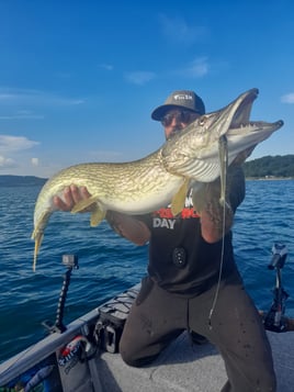 Pike Fishing Italy Bracciano Lake