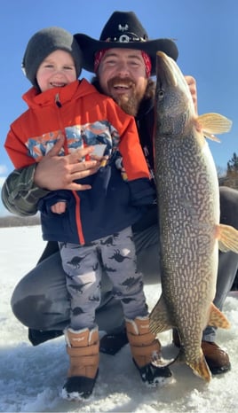 4 Hr Ice Fishing
