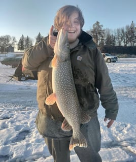 4 Hr Ice Fishing