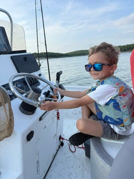 Striper Fishing - Weekdays 24'