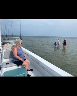 2 Hour Trip – Clamming/Shelling