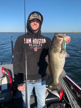 Reel Time On Fayette County Lake