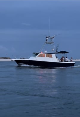 12 Hour Trip - 38' Custom