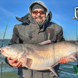 Blue Catfish Fishing in Dallas, Texas