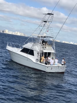Full Day Trolling - 41’ Custom