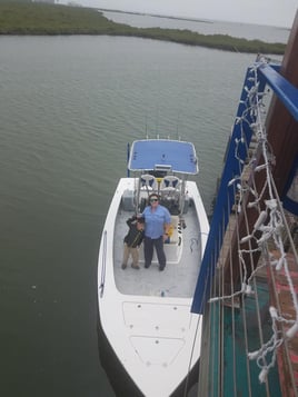 Inshore Slam - 22' Majek