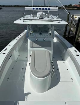 Chasing Lunkers Offshore Trip