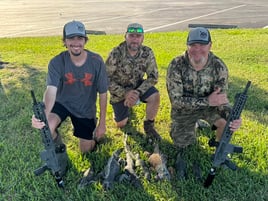 Iguana Hunting Veteran Guides