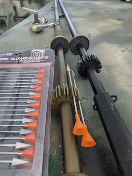 Iguana Blowgun Thriller!